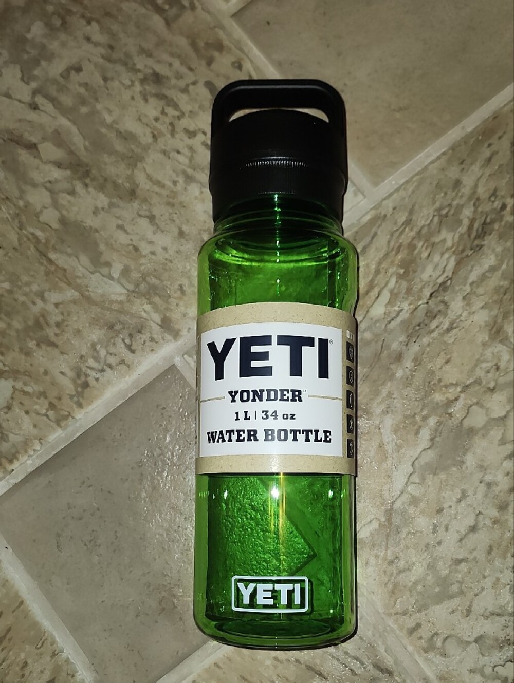 Yeti Yonder 1L Water Bottle — Canopy Green Accent
